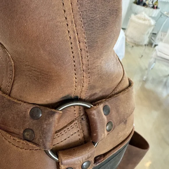 Frye Brown Leather Riding Boots only worn a couple of times - Picture 4 of 5